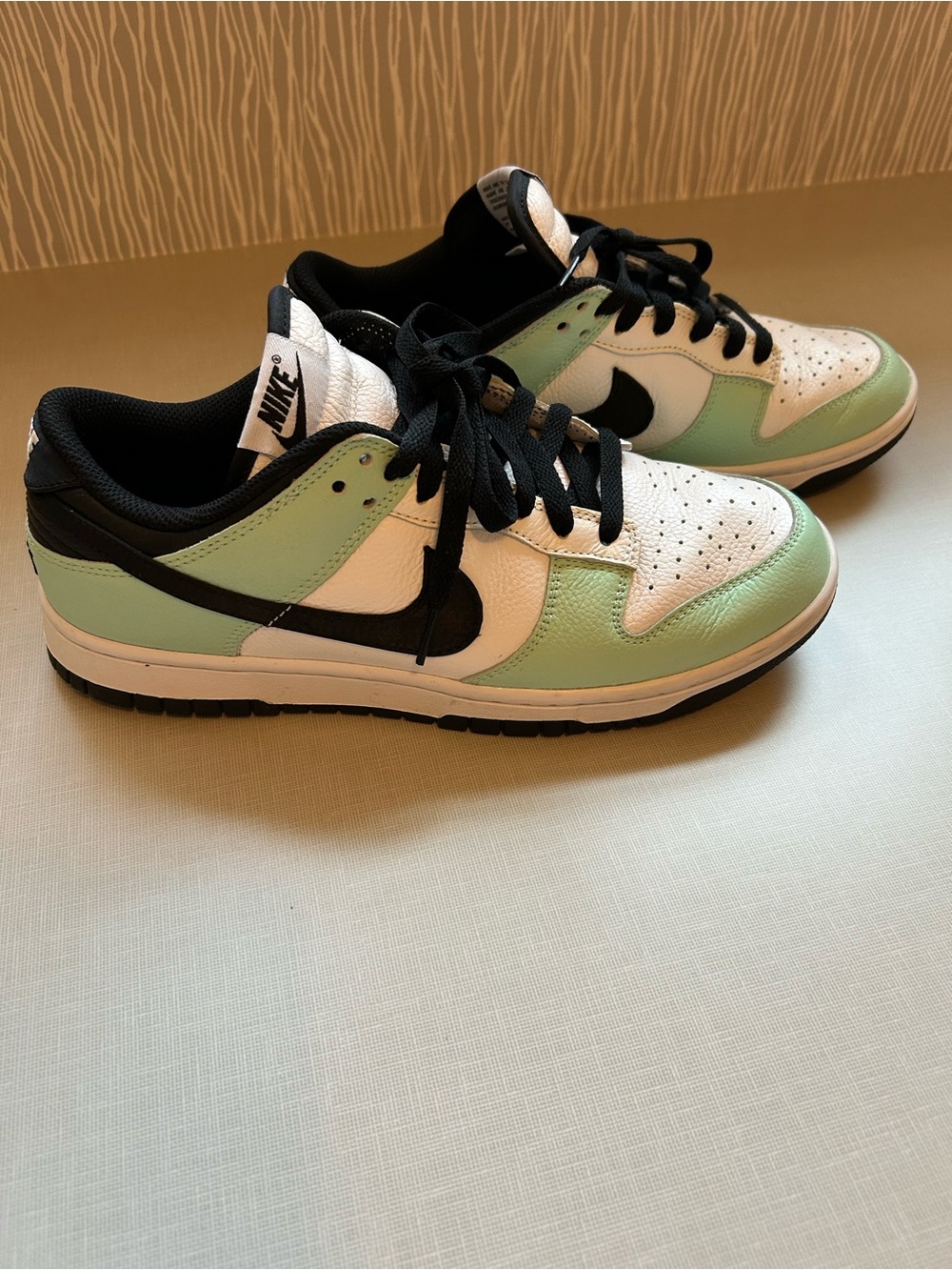 Nike Women's Low Top Sneakers in Mint Green, White & Black Size 10